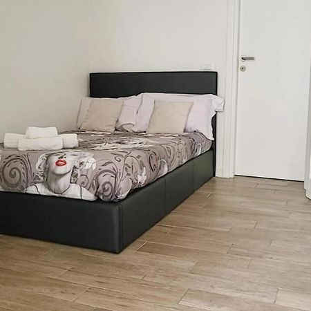 Ferienwohnung ᗰiki ᕼouտᗴ 2 Florenz Exterior foto
