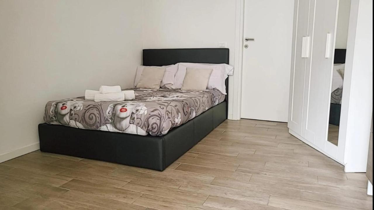 Ferienwohnung ᗰiki ᕼouտᗴ 2 Florenz Exterior foto
